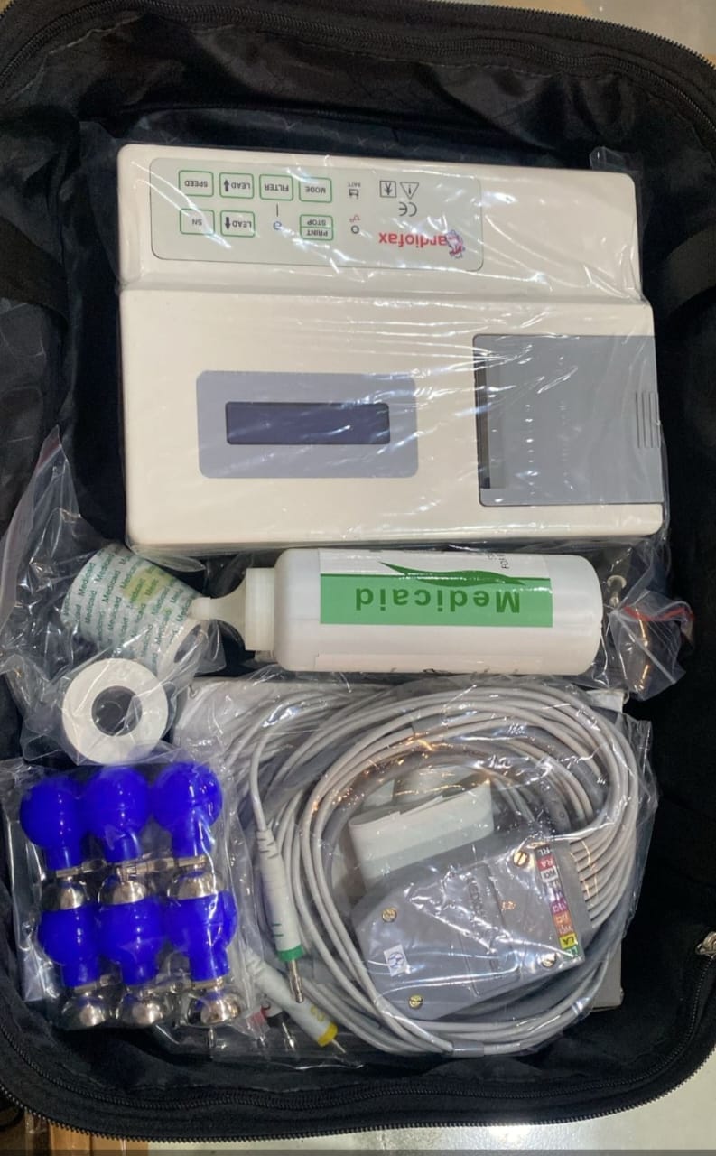 Single Channel ECG Machine